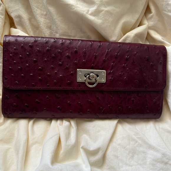 VEARI Handbags - Authentic VEARI clutch made from real ostrich skin. Great condition.